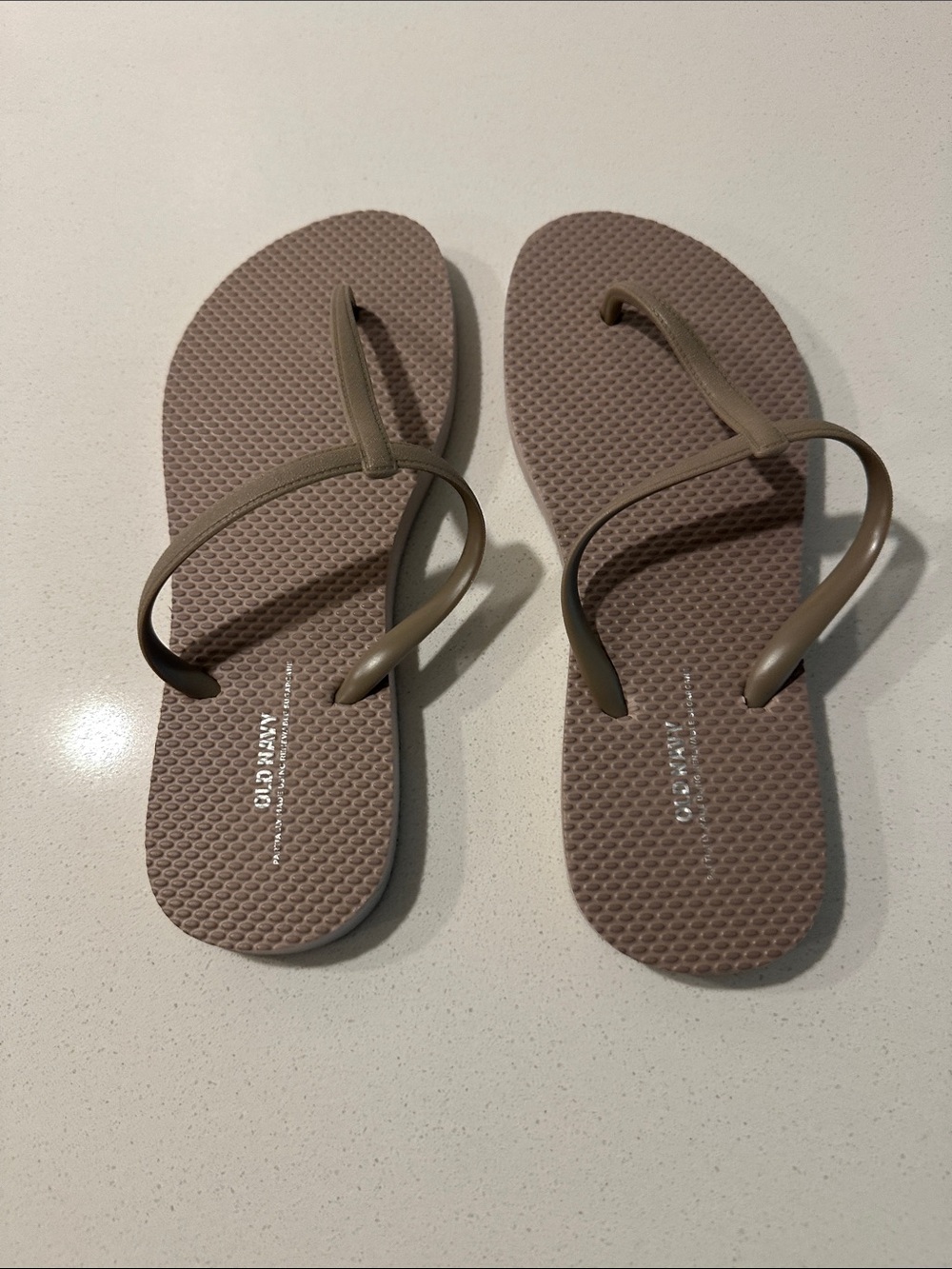 Old Navy Women's Tan Minimalist Flip-Flops